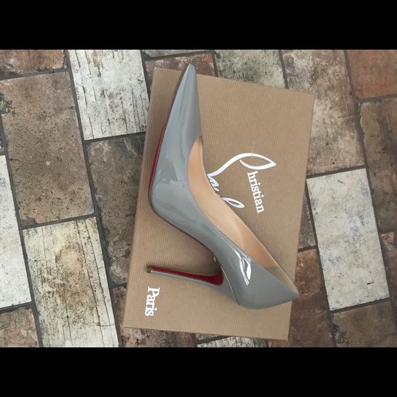 Christian Louboutin Decollete Patent Grey stiletto - Picture 7 of 8